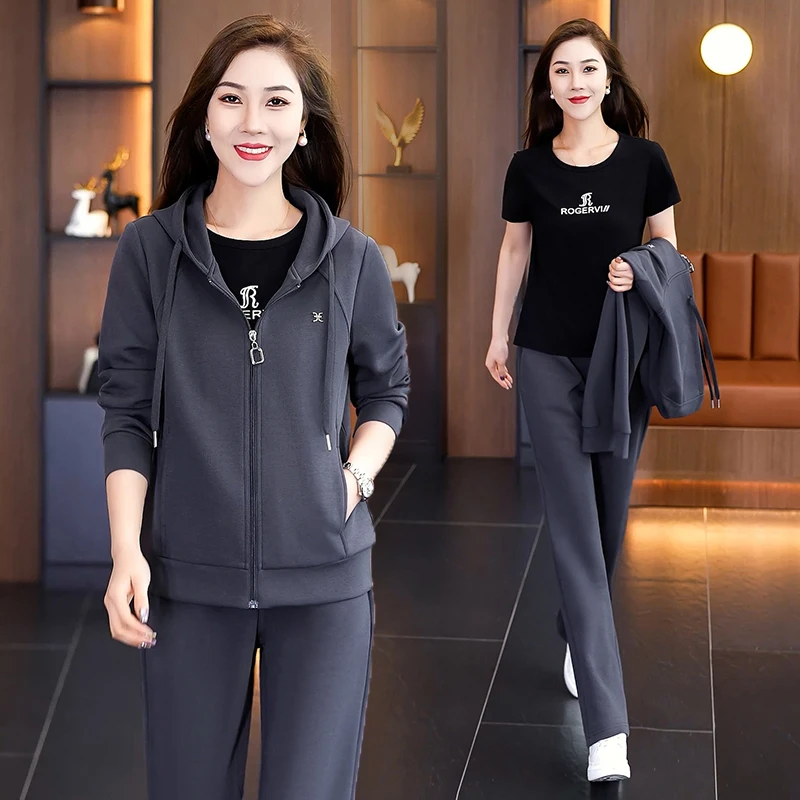 Модный повседневный спортивный костюм с капюшоном для женщин, весна-осень 2025, новый молодежный комплект для бега, свитшот и брюки, комплект из двух предметов
Модный повседневный спортивный костюм с капюшоном для женщин, весна-осень 2025, новый молодежный комплект для бега, свитшот и брюки, комплект из двух предметов