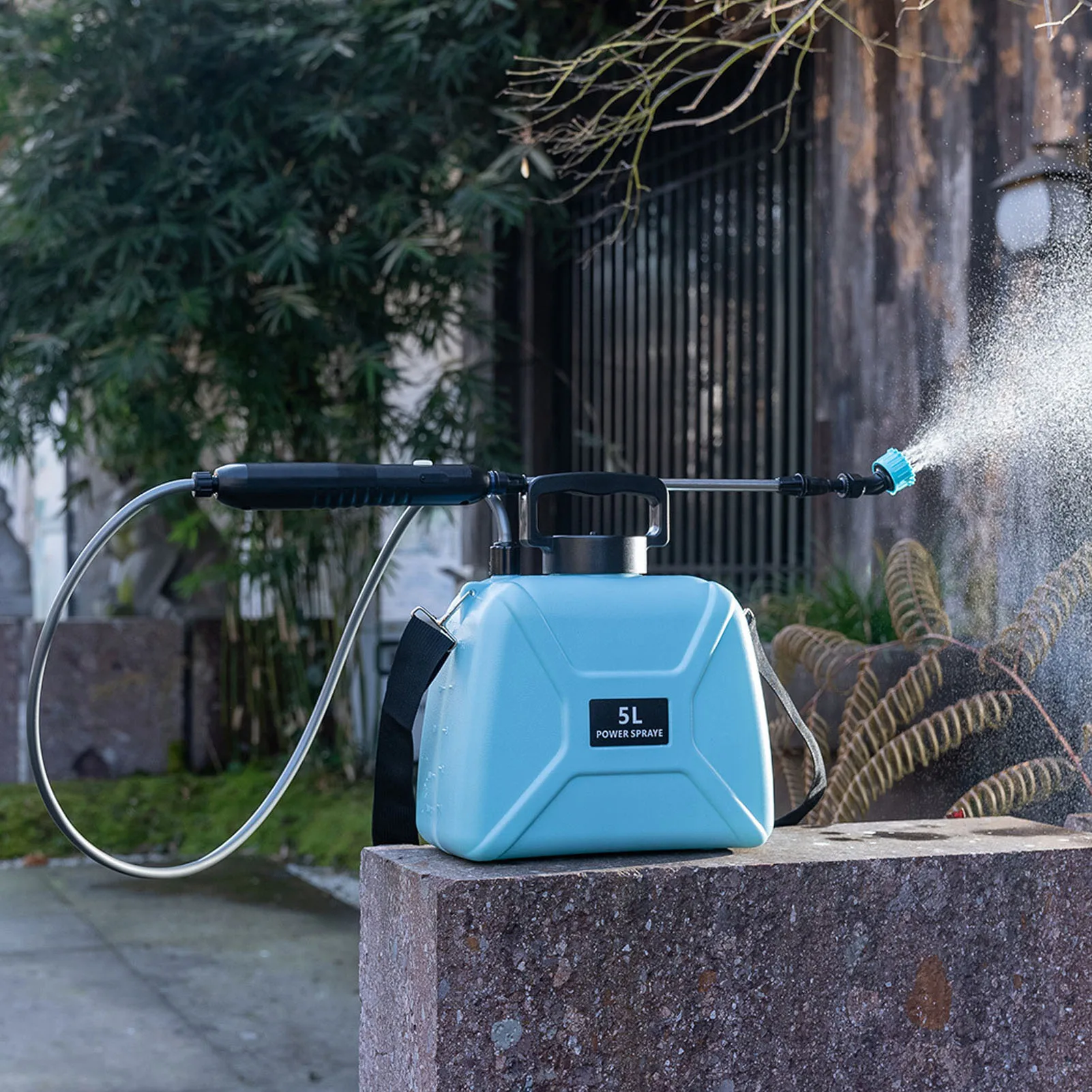 Powerful Electric Sprayer 5L Large Capacity Time Saving Portable Plant Sprayer For Farm Garden Yard
Powerful Electric Sprayer 5L Large Capacity Time Saving Portable Plant Sprayer For Farm Garden Yard