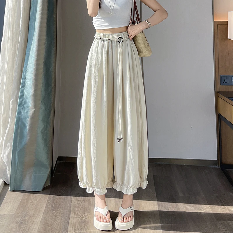 Ice Silk Flower Bud Lantern Pants for Women 2025 Summer Loose High Waisted Casual Harem Pants Korean Fashion Women's Clothing
Ice Silk Flower Bud Lantern Pants for Women 2025 Summer Loose High Waisted Casual Harem Pants Korean Fashion Women's Clothing