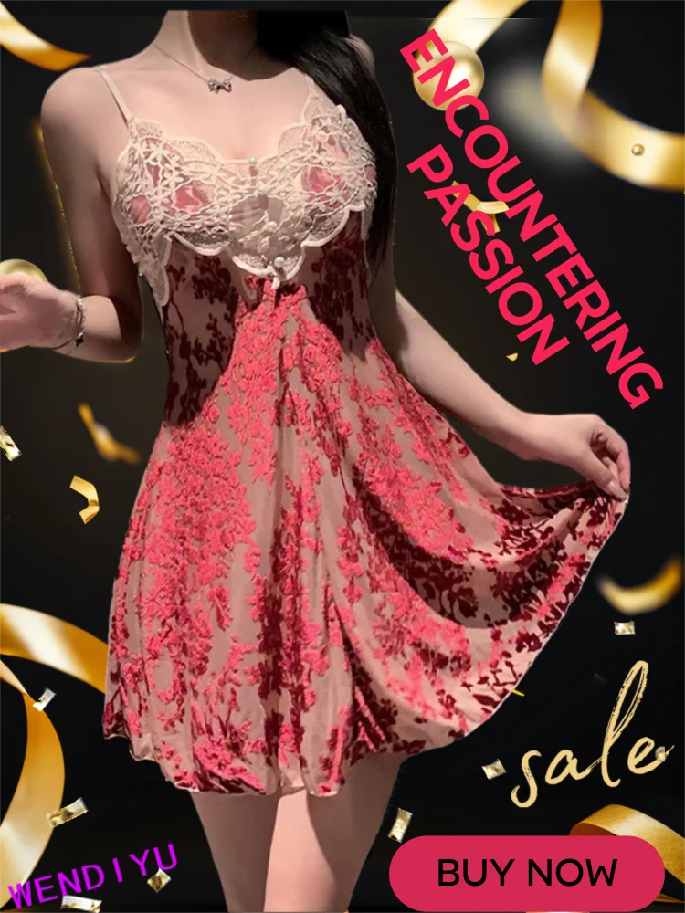 Two color lace patchwork sexy lingerie suspender women's style burned flower French breast pad pure sensuality need pajamas hot
Two color lace patchwork sexy lingerie suspender women's style burned flower French breast pad pure sensuality need pajamas hot