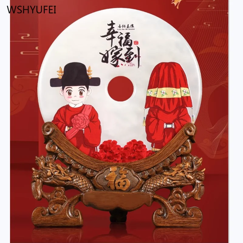 Chinese style safety buckle ornaments Wedding gift Office desktop decorations Home decoration accessories Resin crafts
Chinese style safety buckle ornaments Wedding gift Office desktop decorations Home decoration accessories Resin crafts