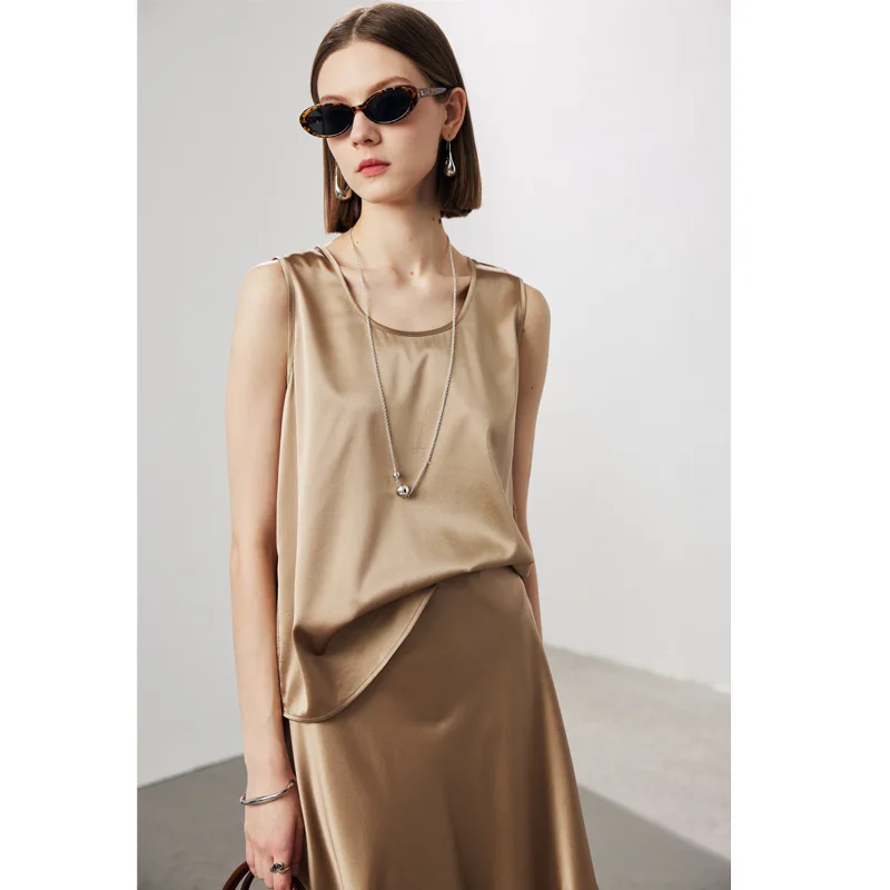 mat Sle Silk Vest Women's Spring Summer New Arrival Thin Knitted Silk Clothing by Nanjing Wuang
mat Sle Silk Vest Women's Spring Summer New Arrival Thin Knitted Silk Clothing by Nanjing Wuang