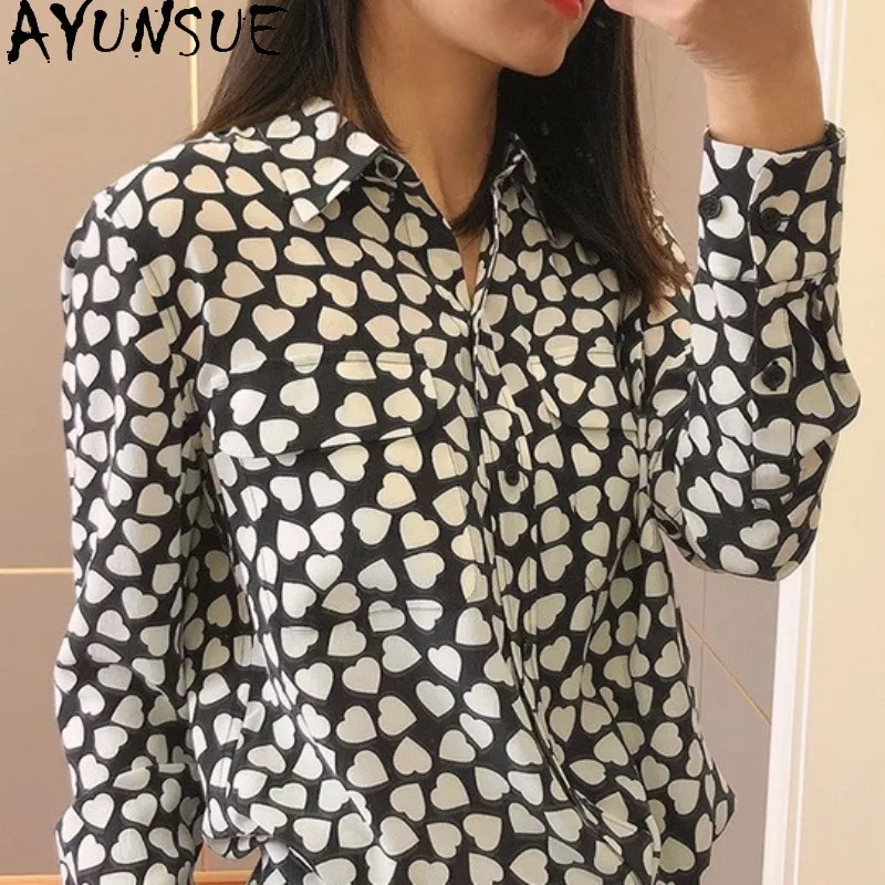 AYUNSUE 100% Mulberry Silk Women's Blouses and Shirts Heart Polka Dot Long Sleeve Tops for Woman Loose Shirt Woman Clothes 블라우스
AYUNSUE 100% Mulberry Silk Women's Blouses and Shirts Heart Polka Dot Long Sleeve Tops for Woman Loose Shirt Woman Clothes 블라우스