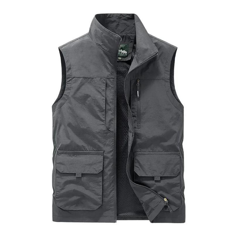 2023 New Men's Vest Casual Outdoor Standing Collar Photography Tank Top Outdoor Work Suit Men's Outerwear Tank Top
2023 New Men's Vest Casual Outdoor Standing Collar Photography Tank Top Outdoor Work Suit Men's Outerwear Tank Top