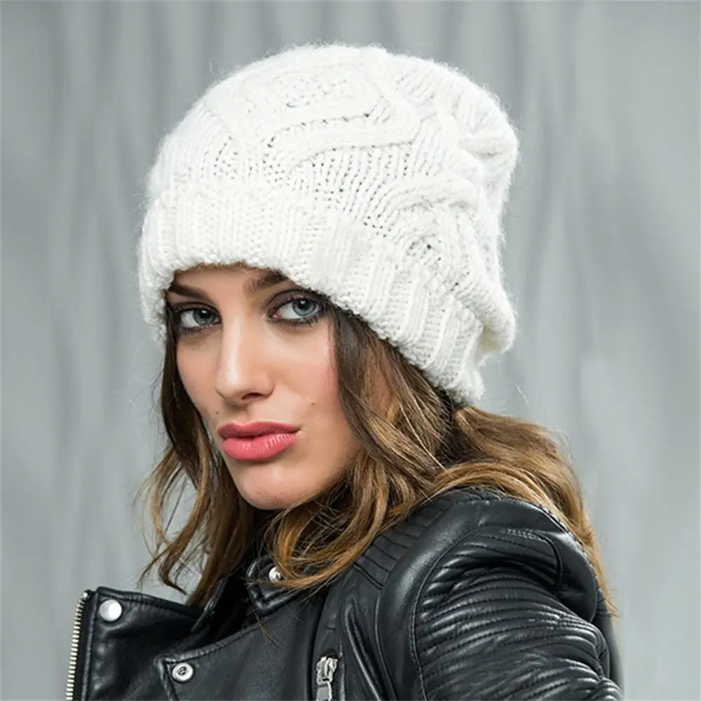 Casual Warm Knitted Hats Coldproof Windproof Beanie Cap Solid Color Warm Cap for Men And Women
Casual Warm Knitted Hats Coldproof Windproof Beanie Cap Solid Color Warm Cap for Men And Women