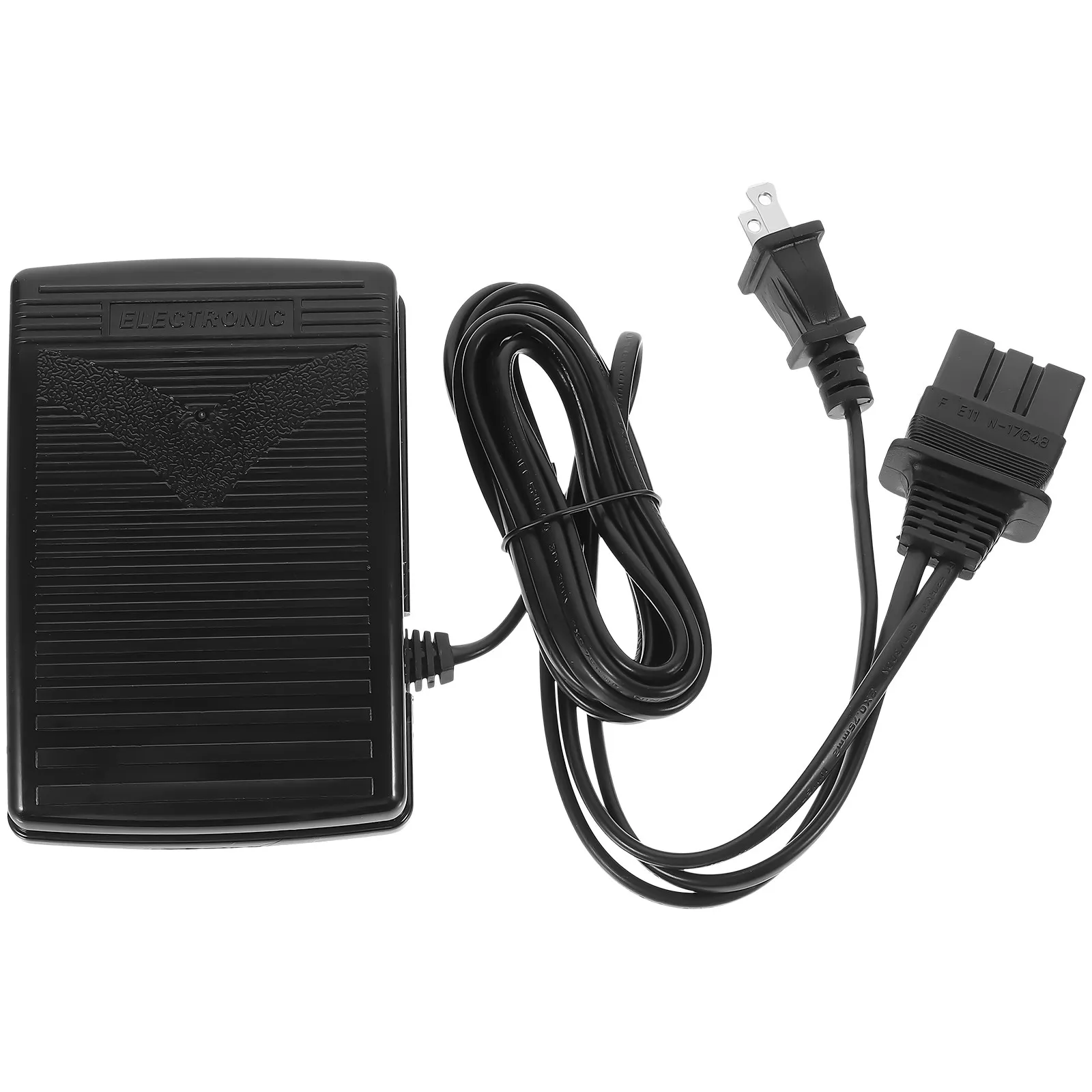 Высокопроводящая педаль для швейной машины с проводами из чистой меди, корпусом из АБС-пластика, нескользящей резиновой основой и вилкой стандарта США
Высокопроводящая педаль для швейной машины с проводами из чистой меди, корпусом из АБС-пластика, нескользящей резиновой основой и вилкой стандарта США