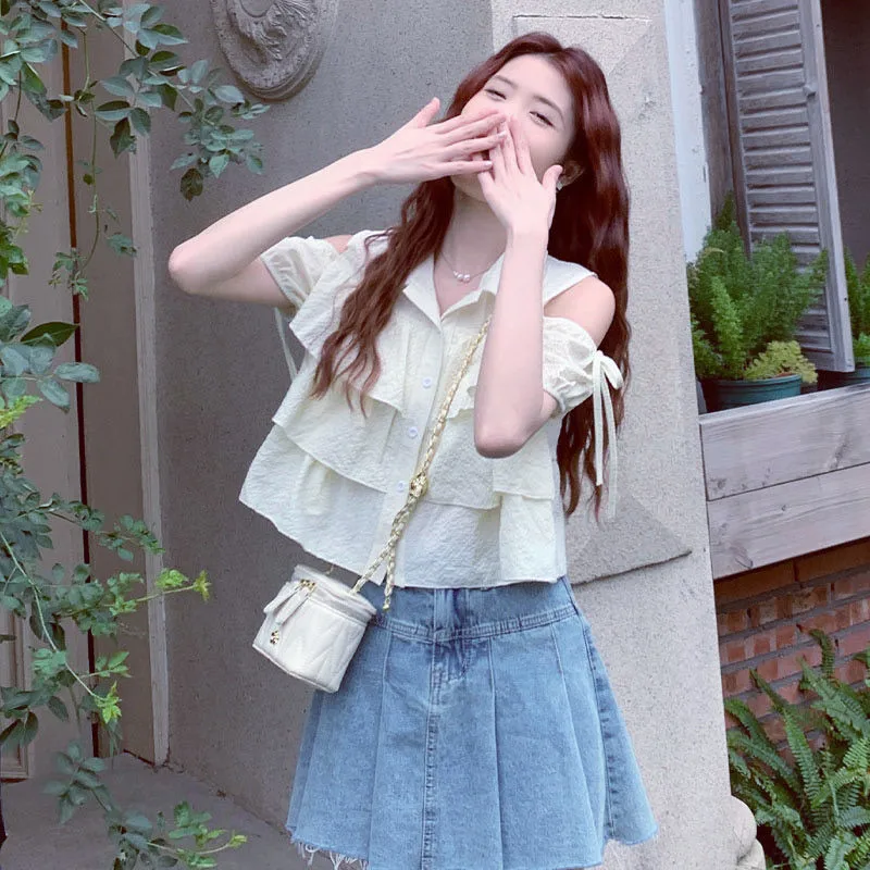 Short Sleeve Shirts Womens Pintuck Bat Sleeve Loose Top Office Minimalist Modern Chic OL Lady Professional Mature Daily Wear
Short Sleeve Shirts Womens Pintuck Bat Sleeve Loose Top Office Minimalist Modern Chic OL Lady Professional Mature Daily Wear