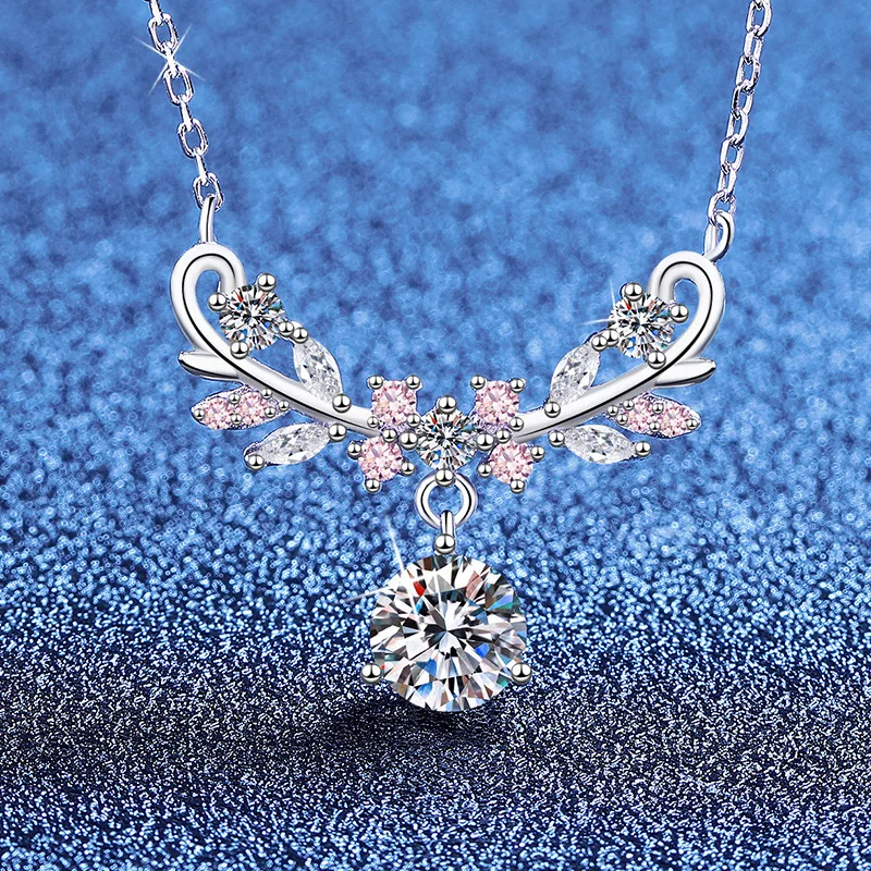 Platinum PT950 18K Gold 1 Carat Moissanite Necklace, Lightluxury Floral and Wheat Earforest Necklace, Moissanite Collarbonechain
Platinum PT950 18K Gold 1 Carat Moissanite Necklace, Lightluxury Floral and Wheat Earforest Necklace, Moissanite Collarbonechain