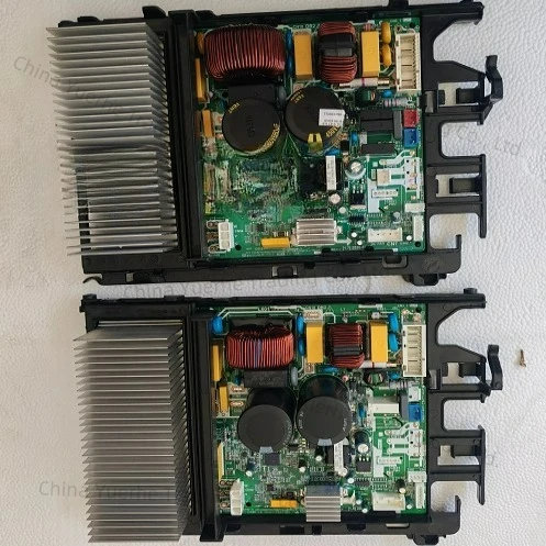 Applicable to Midea export air conditioner circuit board KFR-35W/BP3N- (RX24Tmini + STR6A161 +
Applicable to Midea export air conditioner circuit board KFR-35W/BP3N- (RX24Tmini + STR6A161 +
