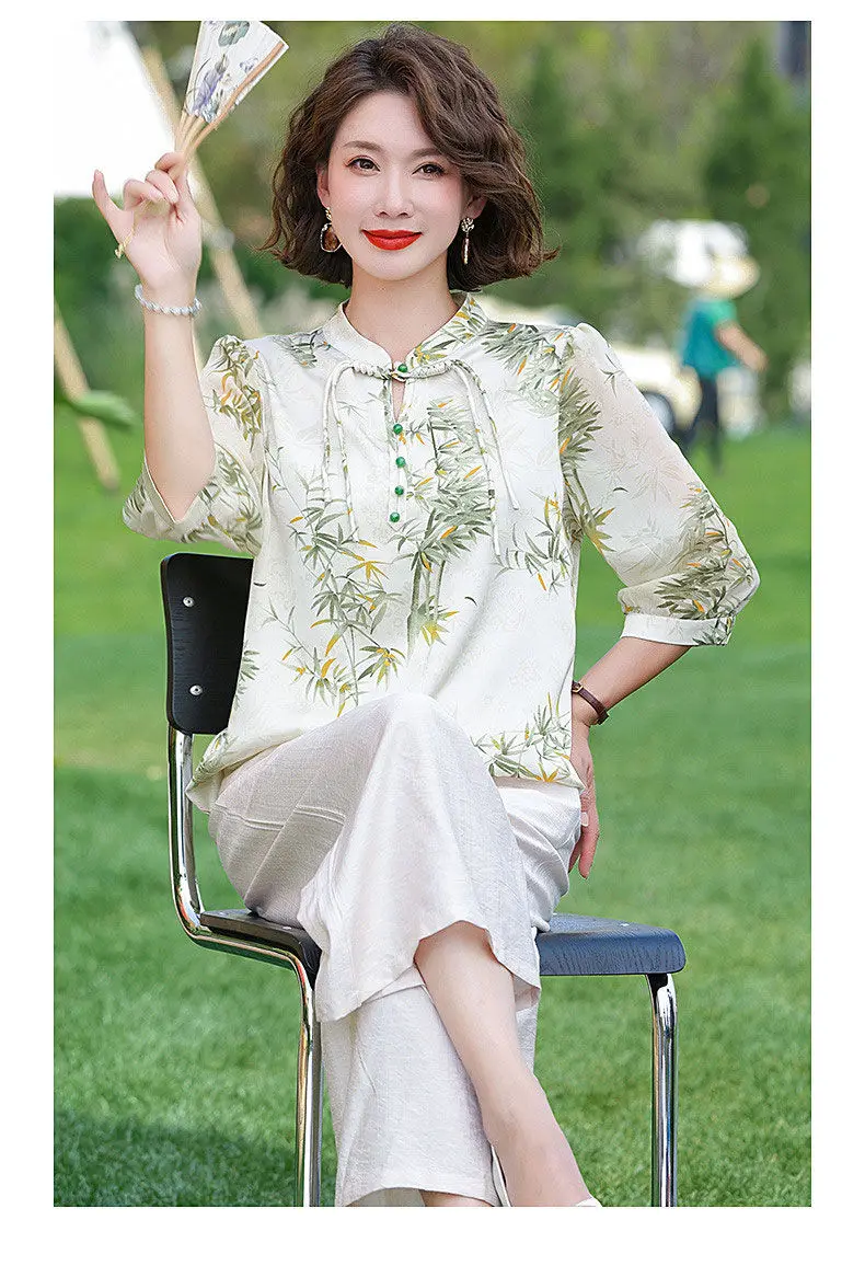 Mom's Clothing New Chiffon New Middle-aged and Elderly Women's National Style Short-sleeved Top Shirt
Mom's Clothing New Chiffon New Middle-aged and Elderly Women's National Style Short-sleeved Top Shirt