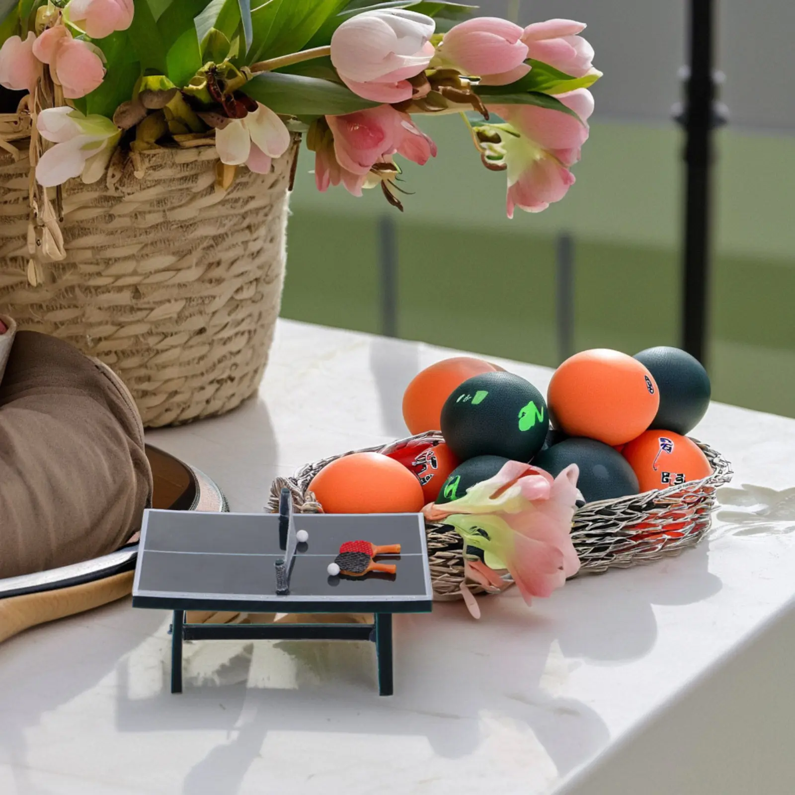 Miniature Table Tennis Decor Set Realistic Pong Table Paddles Net for Cake Decorating Home Office Dollhouse Mini Decor
Miniature Table Tennis Decor Set Realistic Pong Table Paddles Net for Cake Decorating Home Office Dollhouse Mini Decor