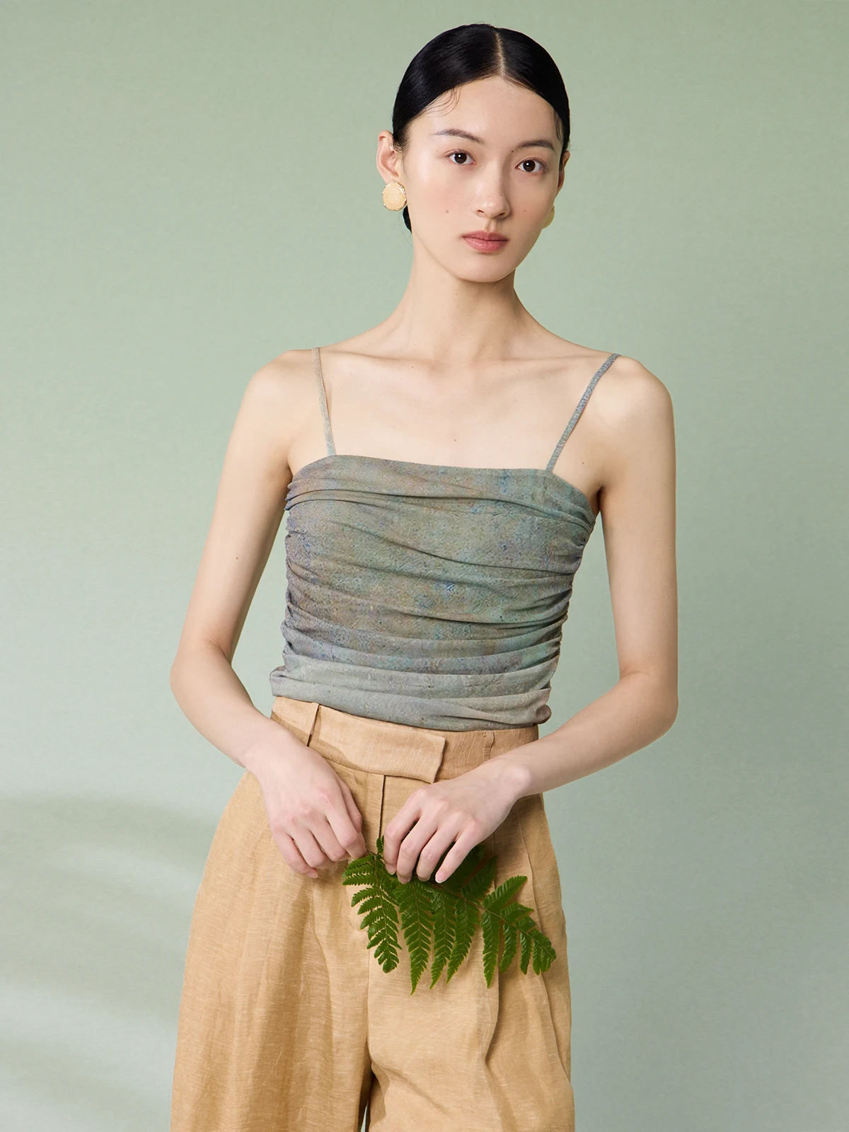 Брендовый трикотажный топ-бюстье из ацетата с принтом, летний тонкий жилет из полиэфирного волокна, в стиле Ханьфу
Брендовый трикотажный топ-бюстье из ацетата с принтом, летний тонкий жилет из полиэфирного волокна, в стиле Ханьфу