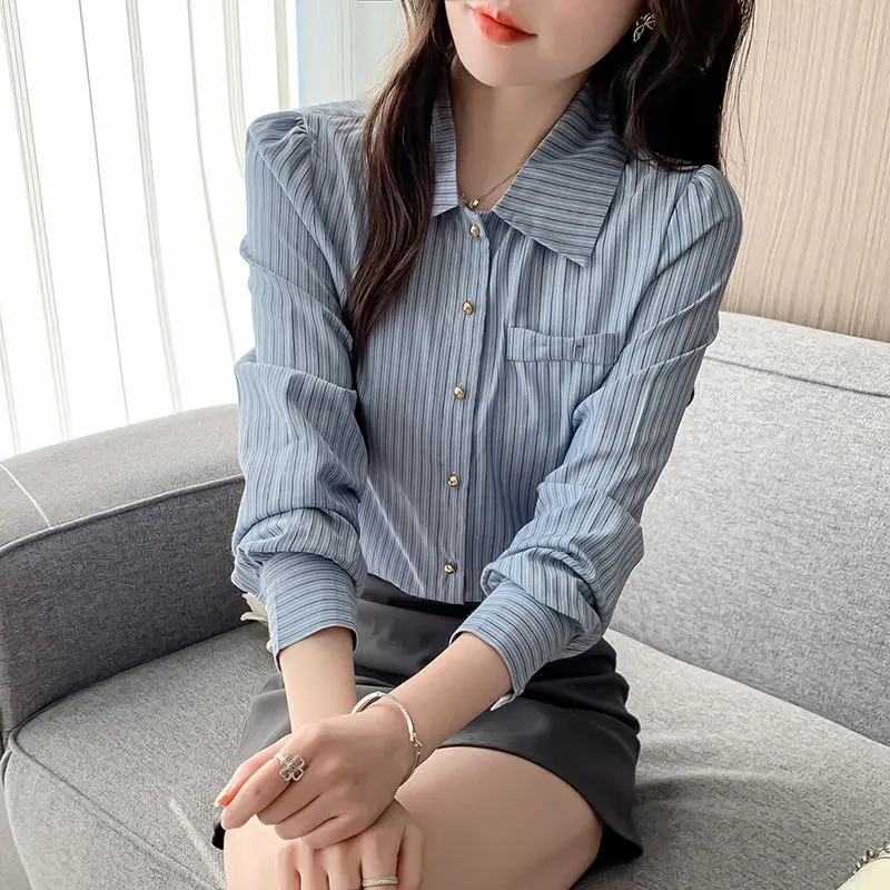Fashionable Light Luxury High-end Striped Women's Shirt Temperament Age-reducing Versatile Long-sleeved Shirt
Fashionable Light Luxury High-end Striped Women's Shirt Temperament Age-reducing Versatile Long-sleeved Shirt