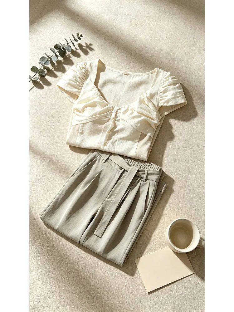 Slim Fit Short Sleeve Shirt Women's Square Collar Pleated Waist Cinching Pure Desire Style Light Beige Summer Fashion Top
Slim Fit Short Sleeve Shirt Women's Square Collar Pleated Waist Cinching Pure Desire Style Light Beige Summer Fashion Top