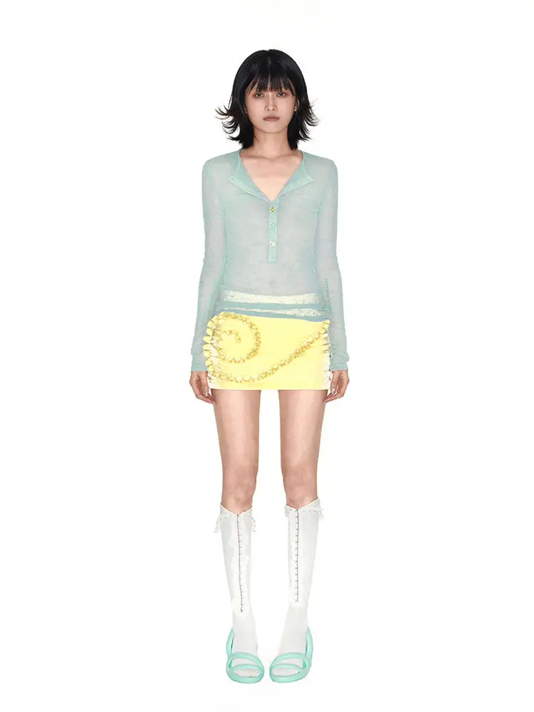 Women's Set Mint Green Sheer Blouse with 3D Lace + Lemon Yellow Satin Skirt 2024 Summer Elegant Two-Piece Outfit High Quality
Women's Set Mint Green Sheer Blouse with 3D Lace + Lemon Yellow Satin Skirt 2024 Summer Elegant Two-Piece Outfit High Quality