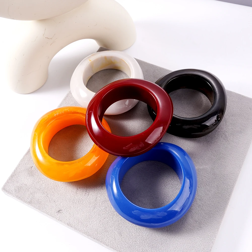 Vintage Wide Geometric Irregular Wristband Cuffs 2025 Model Colored Square Bracelet For Fashion Accessories
Vintage Wide Geometric Irregular Wristband Cuffs 2025 Model Colored Square Bracelet For Fashion Accessories