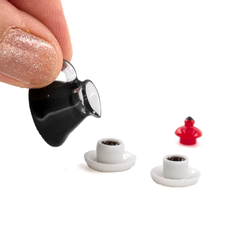 1/12 Doll House Miniature Resin Coffee Pot with Two Cup Simulation Furniture Model Toy Mini Decoration Dollhouse Accessories
1/12 Doll House Miniature Resin Coffee Pot with Two Cup Simulation Furniture Model Toy Mini Decoration Dollhouse Accessories