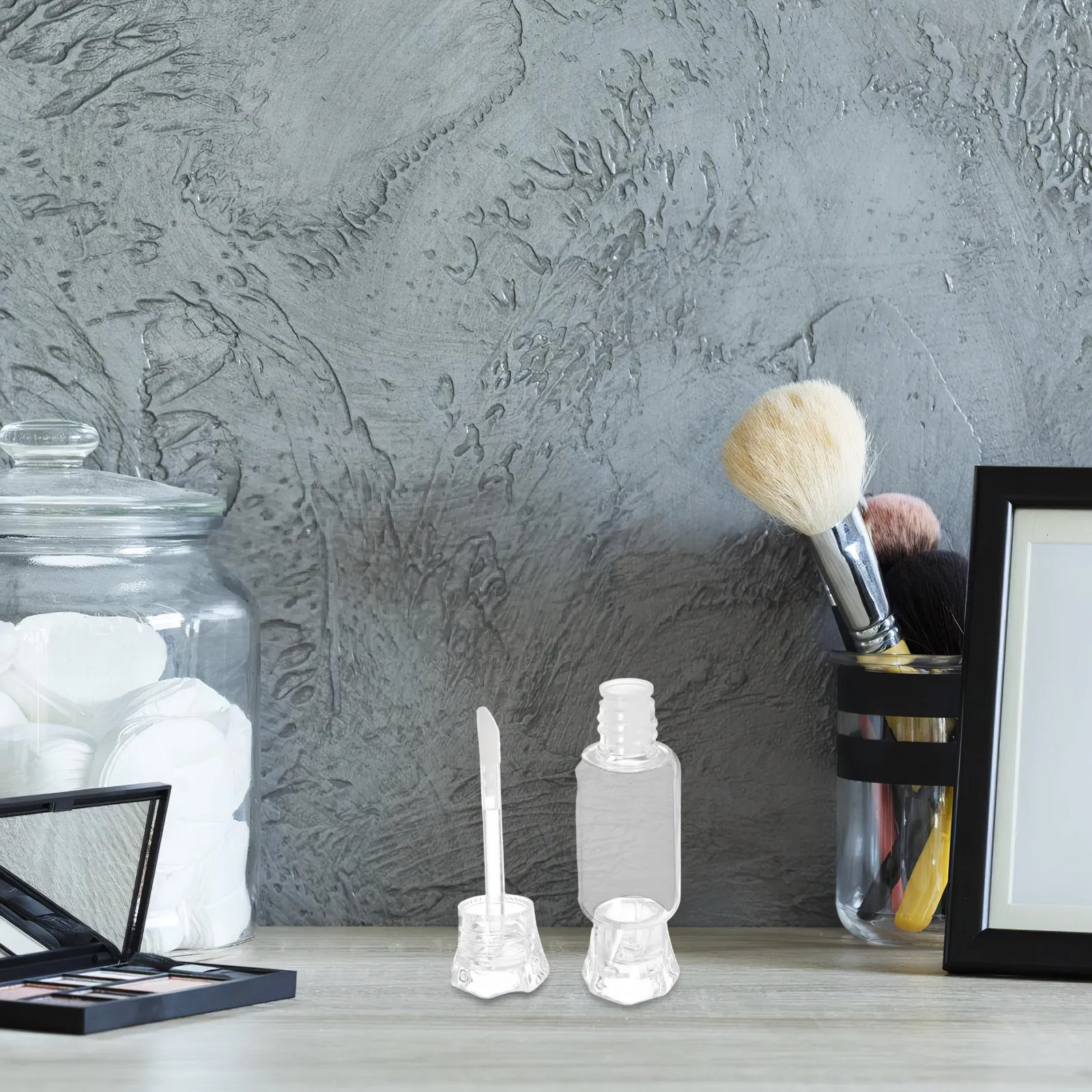 Набор из 12 прозрачных тюбиков для блеска для губ с градиентным дизайном, портативные дорожные контейнеры для розлива
Набор из 12 прозрачных тюбиков для блеска для губ с градиентным дизайном, портативные дорожные контейнеры для розлива