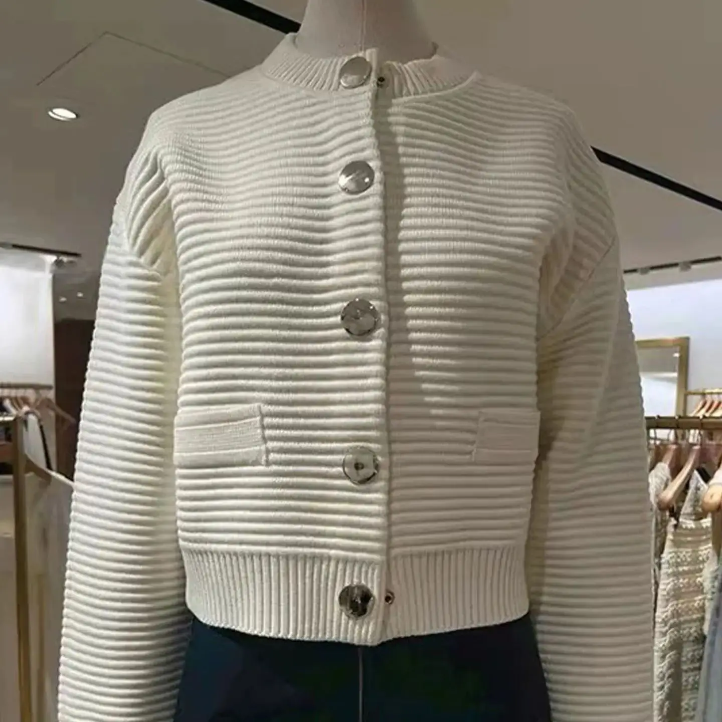 Spring Women's Knitted Cardigan Solid Color O-Neck Single Breasted Long Sleeve Elegant Ribbed Sweater
Spring Women's Knitted Cardigan Solid Color O-Neck Single Breasted Long Sleeve Elegant Ribbed Sweater