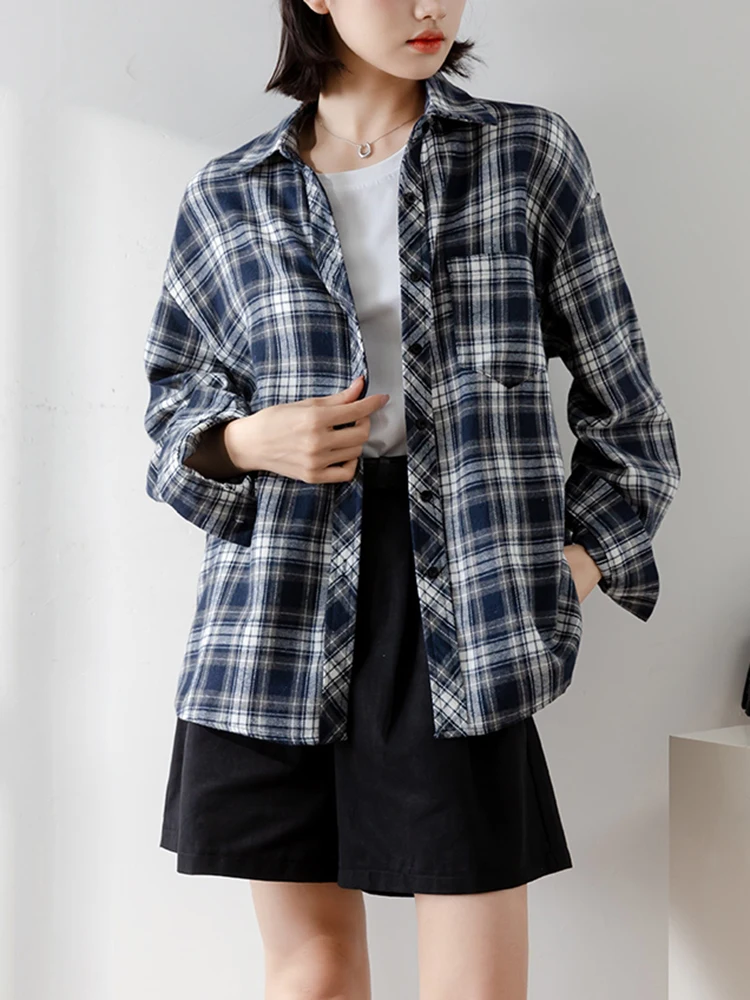 2025 Spring Autumn Casual Plaid Blouse Women Vintage Button Long Sleeve Blouses Woman Korean Style Tops Loose Shirts Female S-XL
2025 Spring Autumn Casual Plaid Blouse Women Vintage Button Long Sleeve Blouses Woman Korean Style Tops Loose Shirts Female S-XL