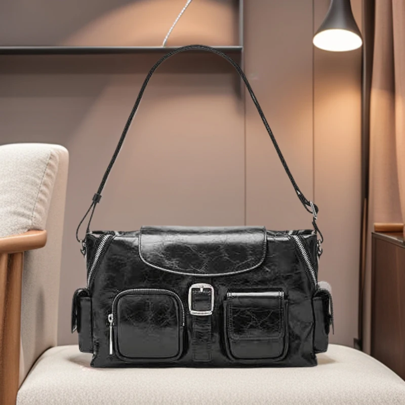 Fashion Multi-pocket Crossbody Bag Luxury New Women's Vintage Wax Leather Zipper Shoulder Underarm Bag Adjustable Messenger Bag
Fashion Multi-pocket Crossbody Bag Luxury New Women's Vintage Wax Leather Zipper Shoulder Underarm Bag Adjustable Messenger Bag