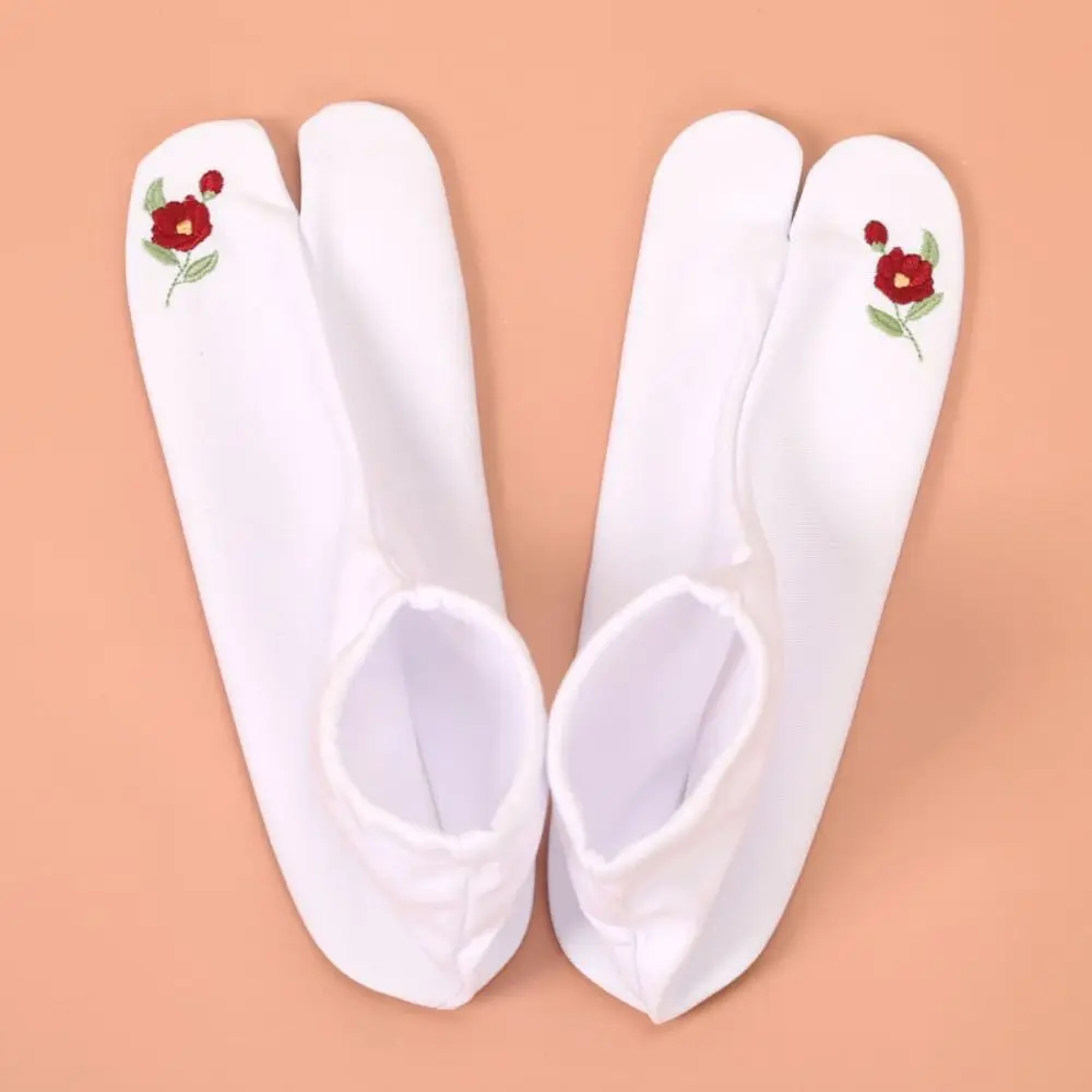 Breathable Embroidery Flower Two Toed Socks Japanese Style Mid-calf Toe Separator Socks Women Hosiery Split Toe Sock Cosplay
Breathable Embroidery Flower Two Toed Socks Japanese Style Mid-calf Toe Separator Socks Women Hosiery Split Toe Sock Cosplay