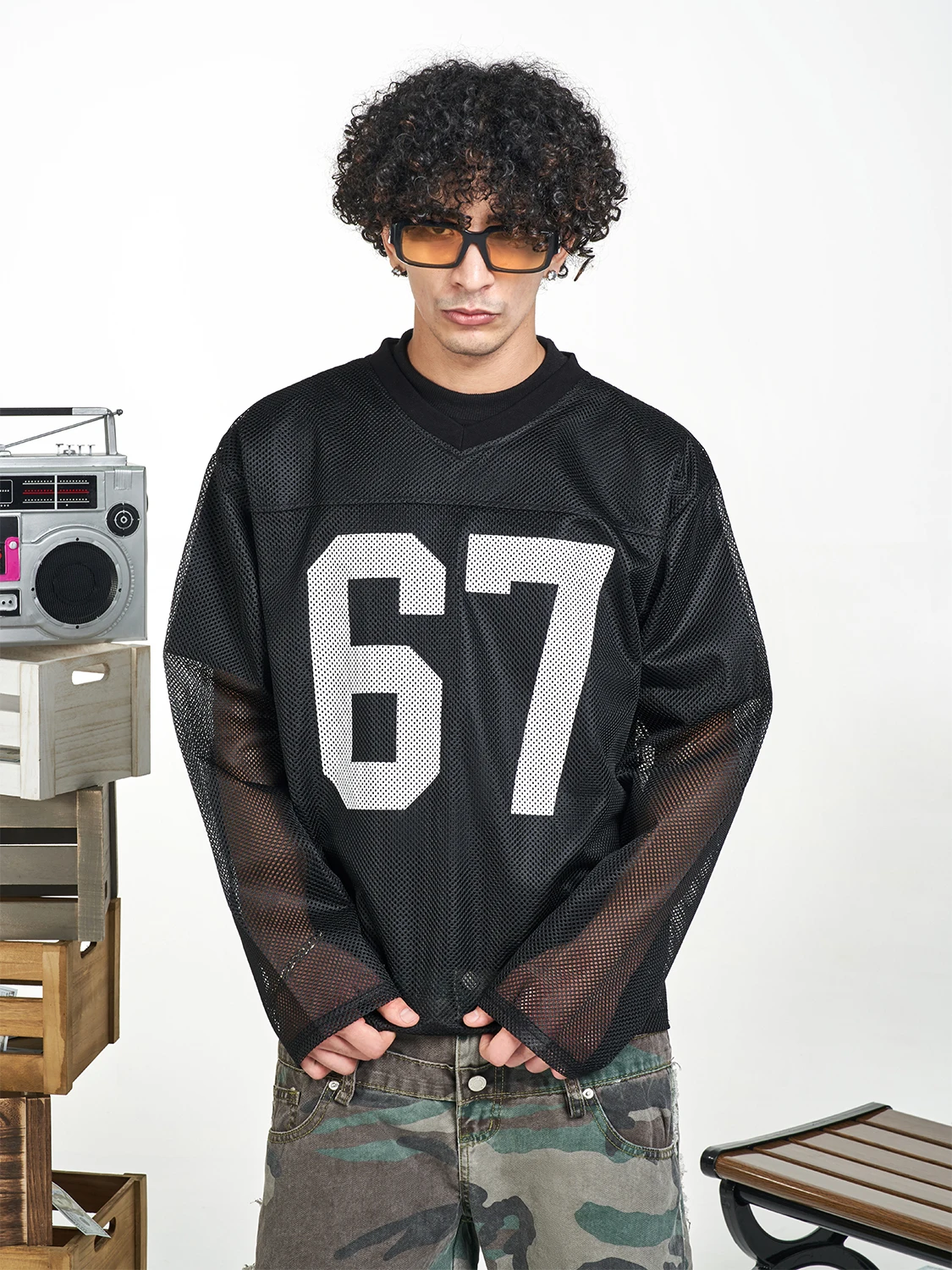 Спортивная футболка MT99 с модным многослойным цифровым принтом, V-образным вырезом, дышащая, с длинным рукавом, для пар, в городском стиле
Спортивная футболка MT99 с модным многослойным цифровым принтом, V-образным вырезом, дышащая, с длинным рукавом, для пар, в городском стиле