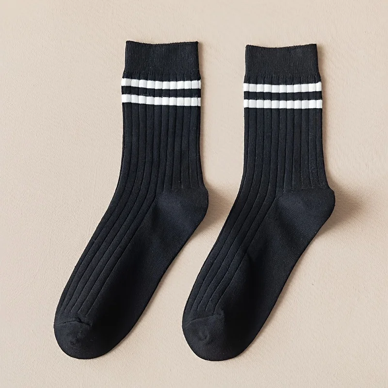 12-Pack Unisex Athletic Crew Socks, Black & White Sports Socks, Comfortable Polyester Blend, Casual Spring/Autumn Socks, Perfect
12-Pack Unisex Athletic Crew Socks, Black & White Sports Socks, Comfortable Polyester Blend, Casual Spring/Autumn Socks, Perfect