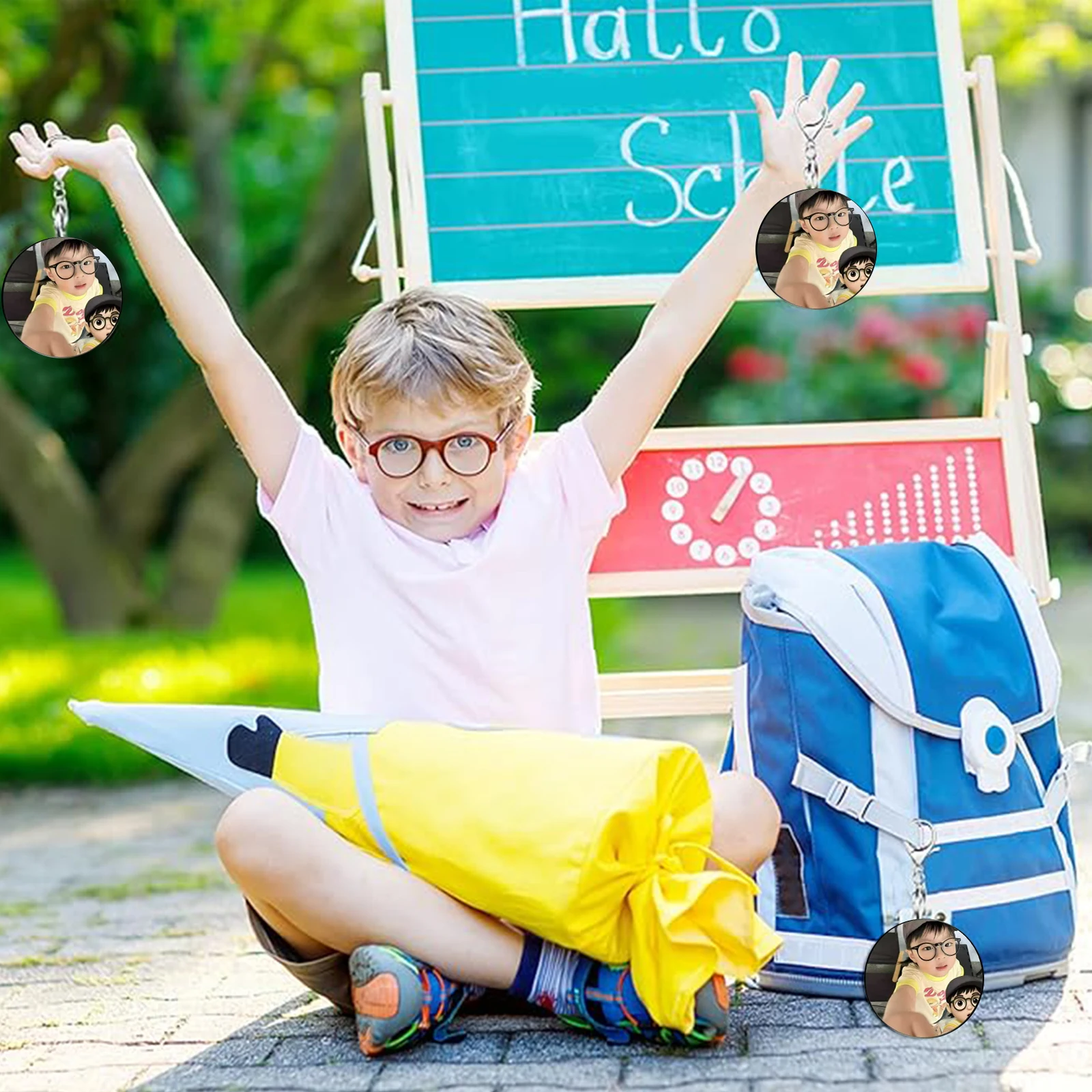 Digital Badge Pin 2 Inch Touchscreen Cool ID Card Badges with LED Screen for Anime Star Football Team Fans
Digital Badge Pin 2 Inch Touchscreen Cool ID Card Badges with LED Screen for Anime Star Football Team Fans