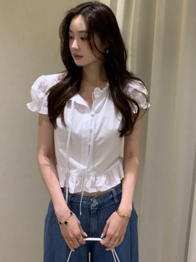 Summer New Style Women's Short Sleeve Shirt Design Sense Tie Collar Lace Single Button Breathable Skin Friendly Korean Style
Summer New Style Women's Short Sleeve Shirt Design Sense Tie Collar Lace Single Button Breathable Skin Friendly Korean Style