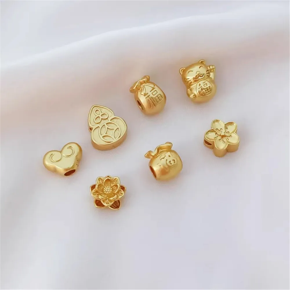 18K Gold-plated Matte Gold Gourd Lucky Auspicious Cloud Lotus Peach Blossom Ancient Method Gold Beaded Handcrafted DIY Jewelry
18K Gold-plated Matte Gold Gourd Lucky Auspicious Cloud Lotus Peach Blossom Ancient Method Gold Beaded Handcrafted DIY Jewelry
