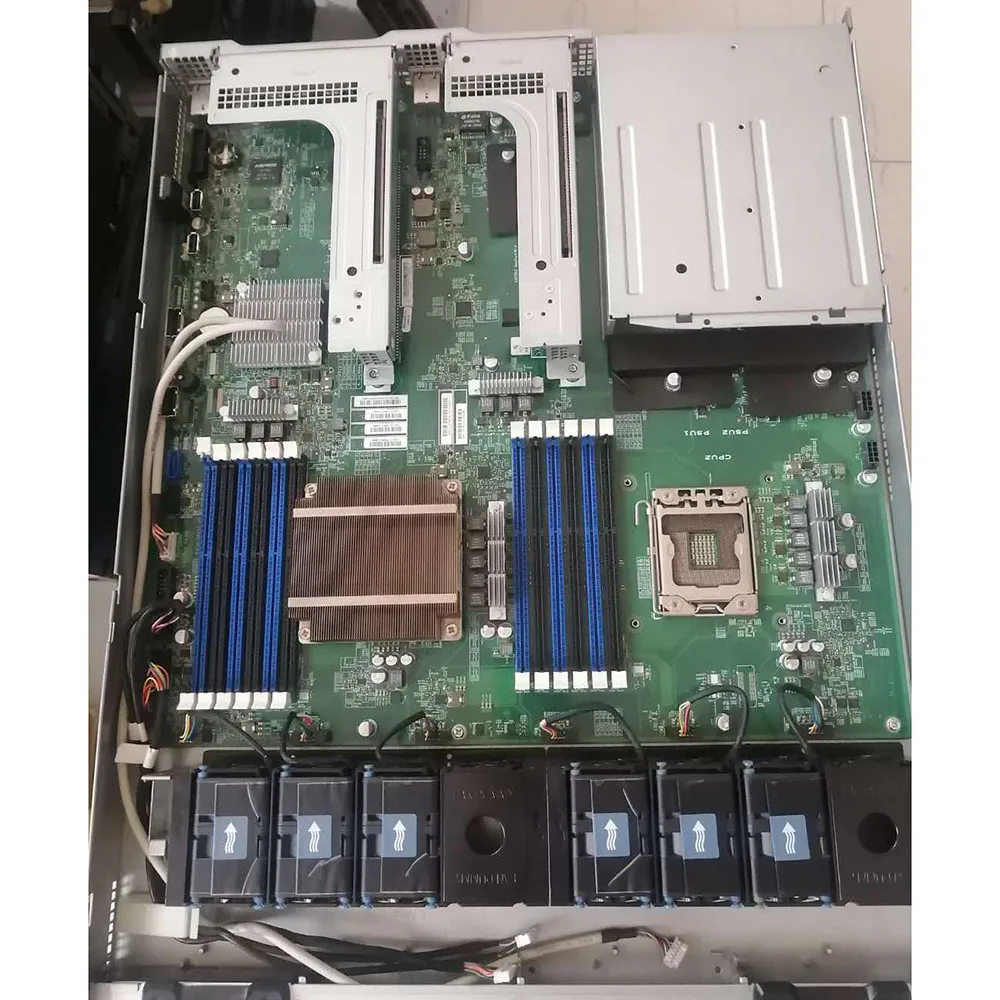 SX52400RN ThinkServer RD430 RD440 RD340 RD330 Server board highly reliable
SX52400RN ThinkServer RD430 RD440 RD340 RD330 Server board highly reliable