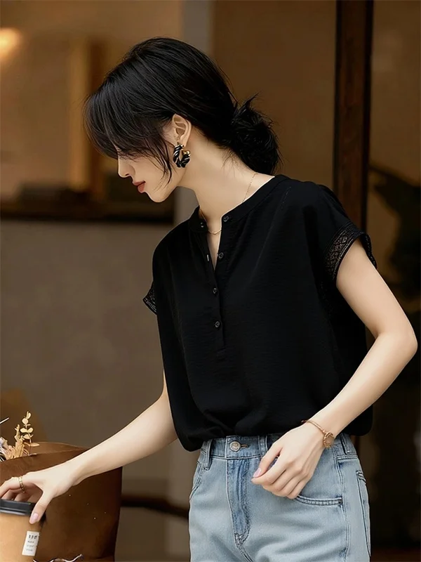 Black Lace Trim Loose Fit Short Sleeve Shirt Women's Fashionable Anti-Aging Design Sensation Summer 2026 New Style Button up Top
Black Lace Trim Loose Fit Short Sleeve Shirt Women's Fashionable Anti-Aging Design Sensation Summer 2026 New Style Button up Top