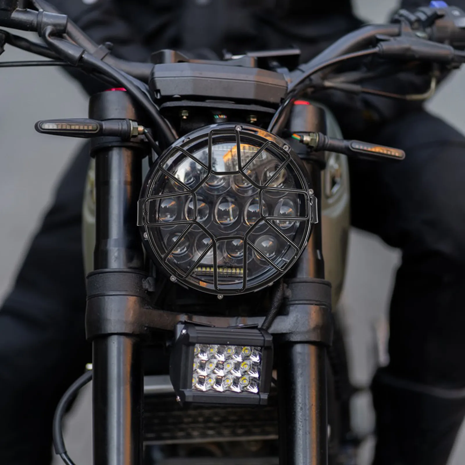 Motorcycle Headlight Protector Cover Headlamp Grill Guard Vintage Mesh Design Optimal Light Transmission Strong Protection Easy
Motorcycle Headlight Protector Cover Headlamp Grill Guard Vintage Mesh Design Optimal Light Transmission Strong Protection Easy
