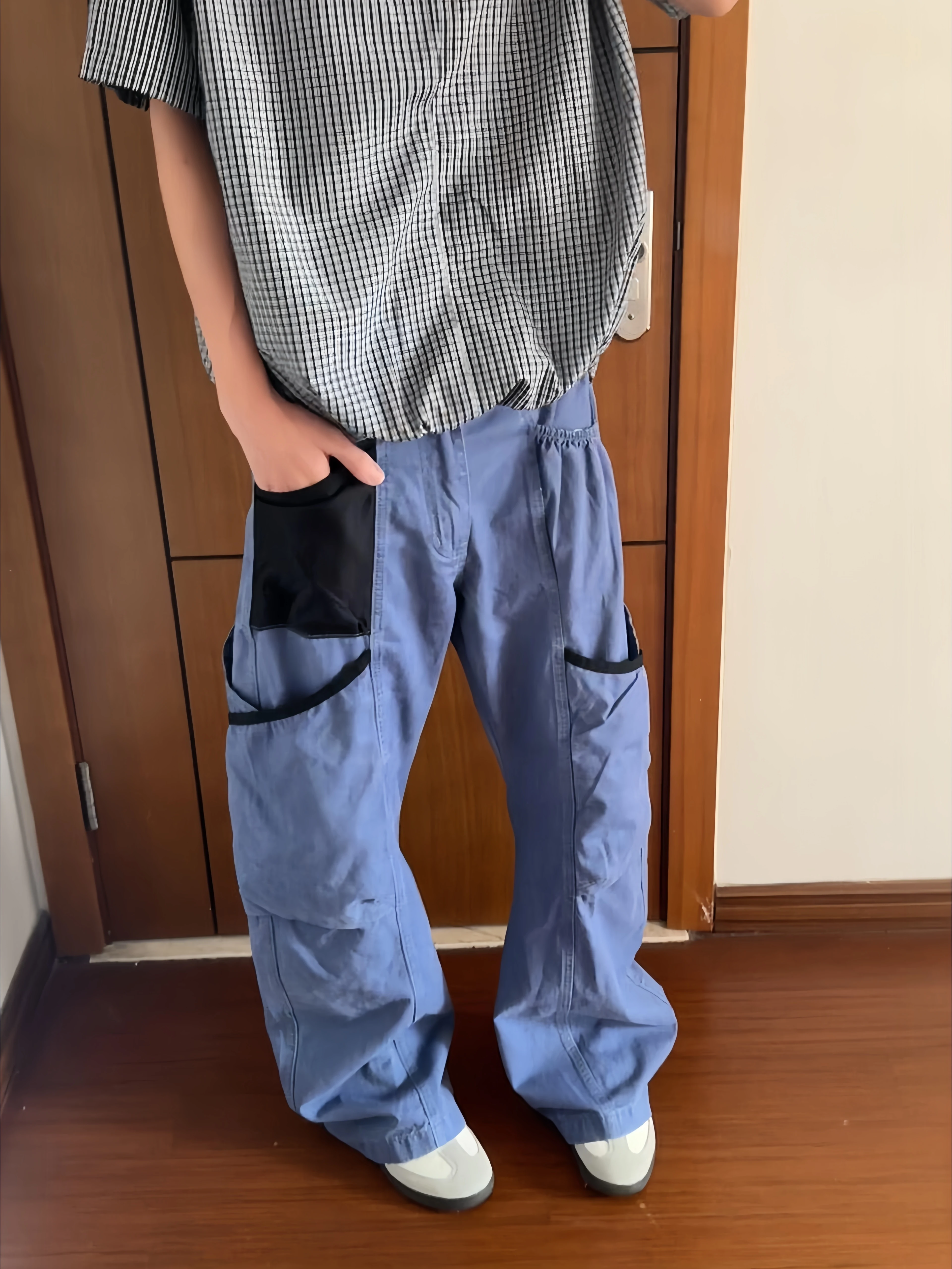 American Style Casual Loose Fit Straight Leg Workwear Pants Men Summer Cleanfit Blue Multi Pocket Knife Style Comfortable Jeans
American Style Casual Loose Fit Straight Leg Workwear Pants Men Summer Cleanfit Blue Multi Pocket Knife Style Comfortable Jeans
