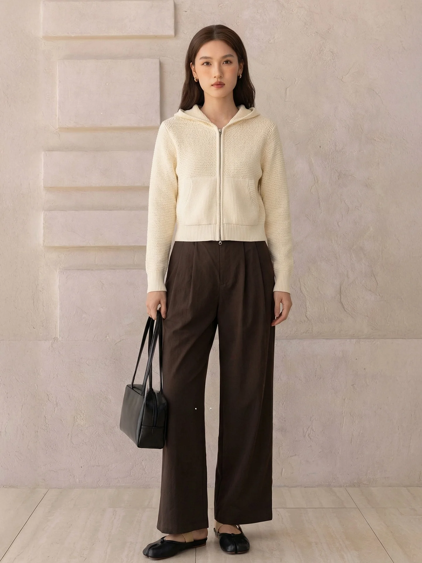 High Waist Rubber Elastic Casual Pants Women's Commuter Style Loose Leggings Straight Cut Slimming Wide Leg Trousers
High Waist Rubber Elastic Casual Pants Women's Commuter Style Loose Leggings Straight Cut Slimming Wide Leg Trousers