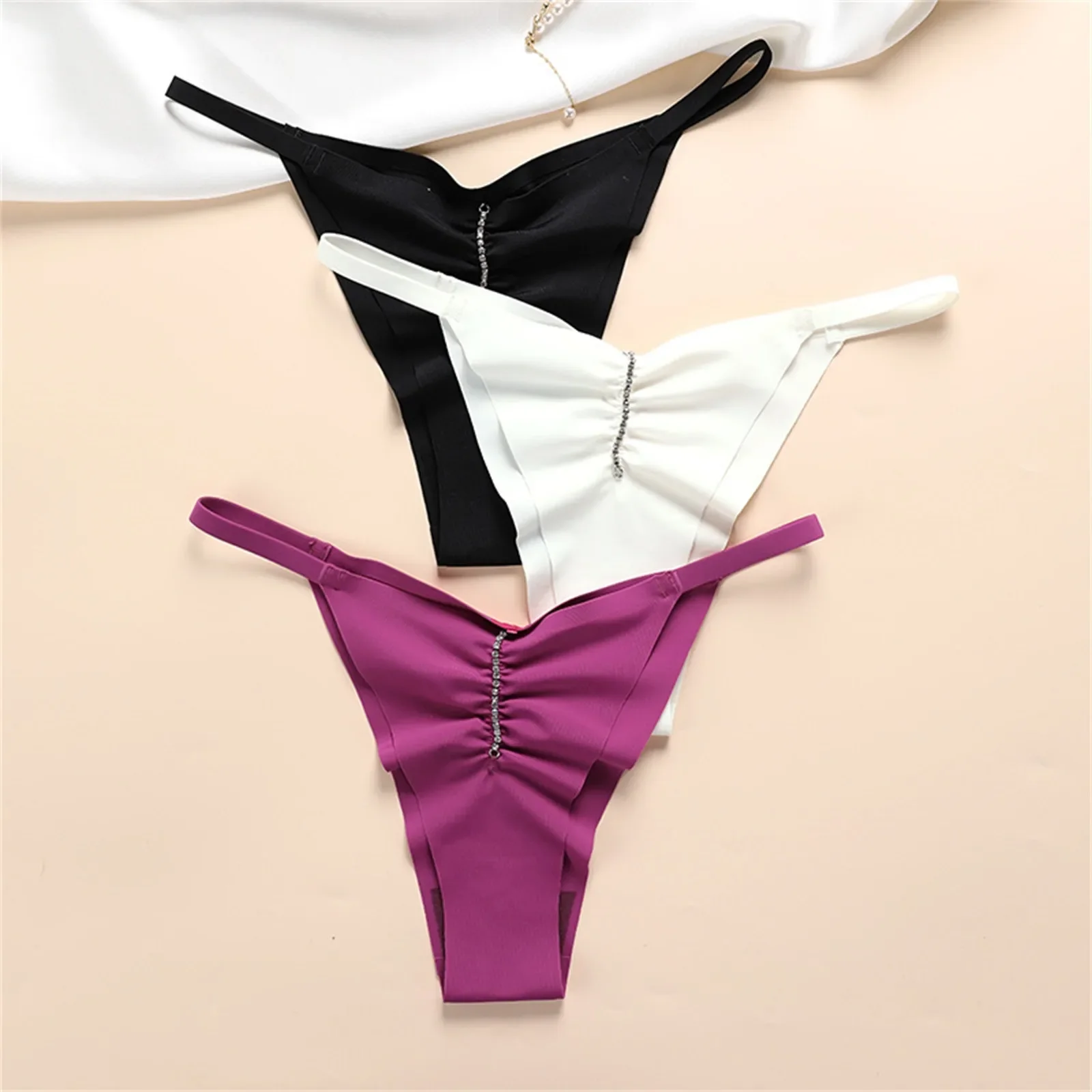 Women Seamless Panties Sexy Floral Lace Ice Silk Thong Woman Adjustable G-string Breathable Underwear Bikini T-back Lingerie
Women Seamless Panties Sexy Floral Lace Ice Silk Thong Woman Adjustable G-string Breathable Underwear Bikini T-back Lingerie