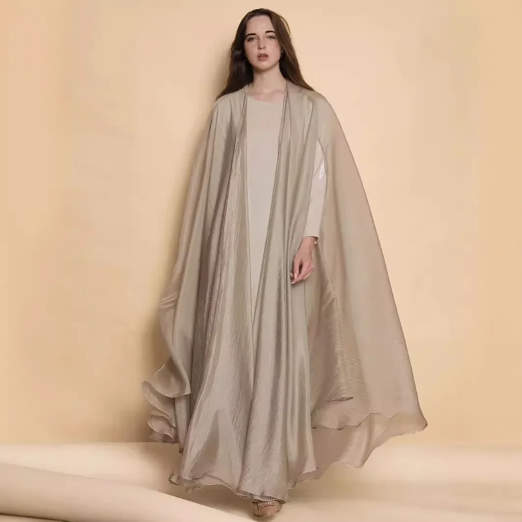 New Style Women's Long Dress. Plus-size Open-front Robe and Long-sleeved Base-layer Dress Set From Dubai, The Middle East.
New Style Women's Long Dress. Plus-size Open-front Robe and Long-sleeved Base-layer Dress Set From Dubai, The Middle East.