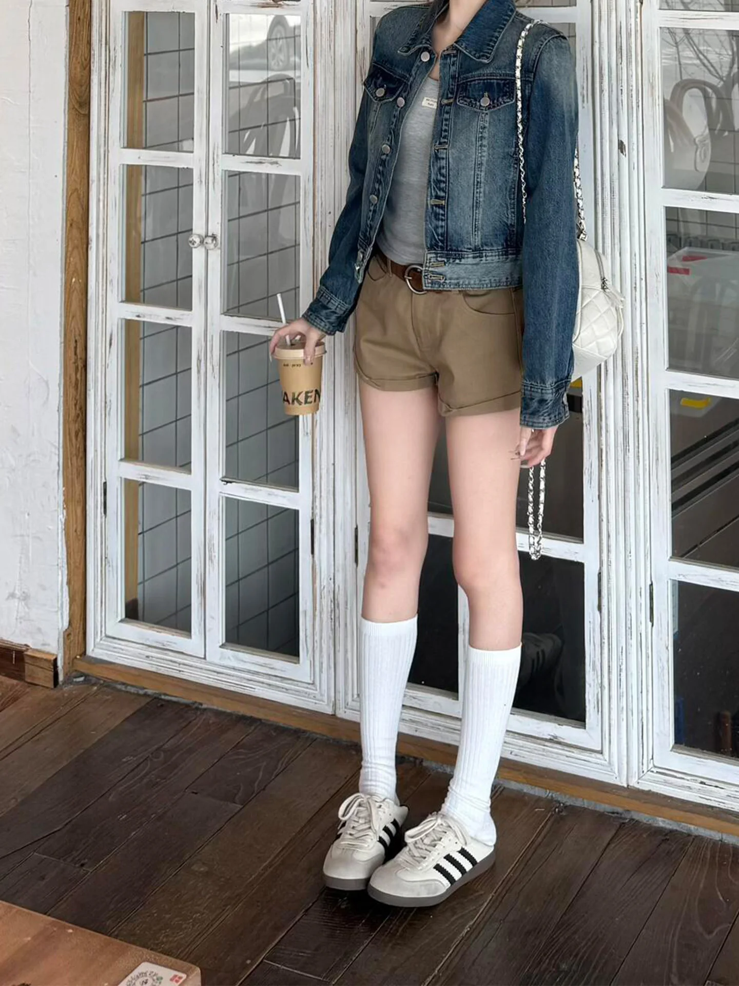 Retro Style Sexy Short Jeans High Waist Denim Wrap around Hot Pants Women's Summer New Small Size Slimming Trendy Shorts
Retro Style Sexy Short Jeans High Waist Denim Wrap around Hot Pants Women's Summer New Small Size Slimming Trendy Shorts