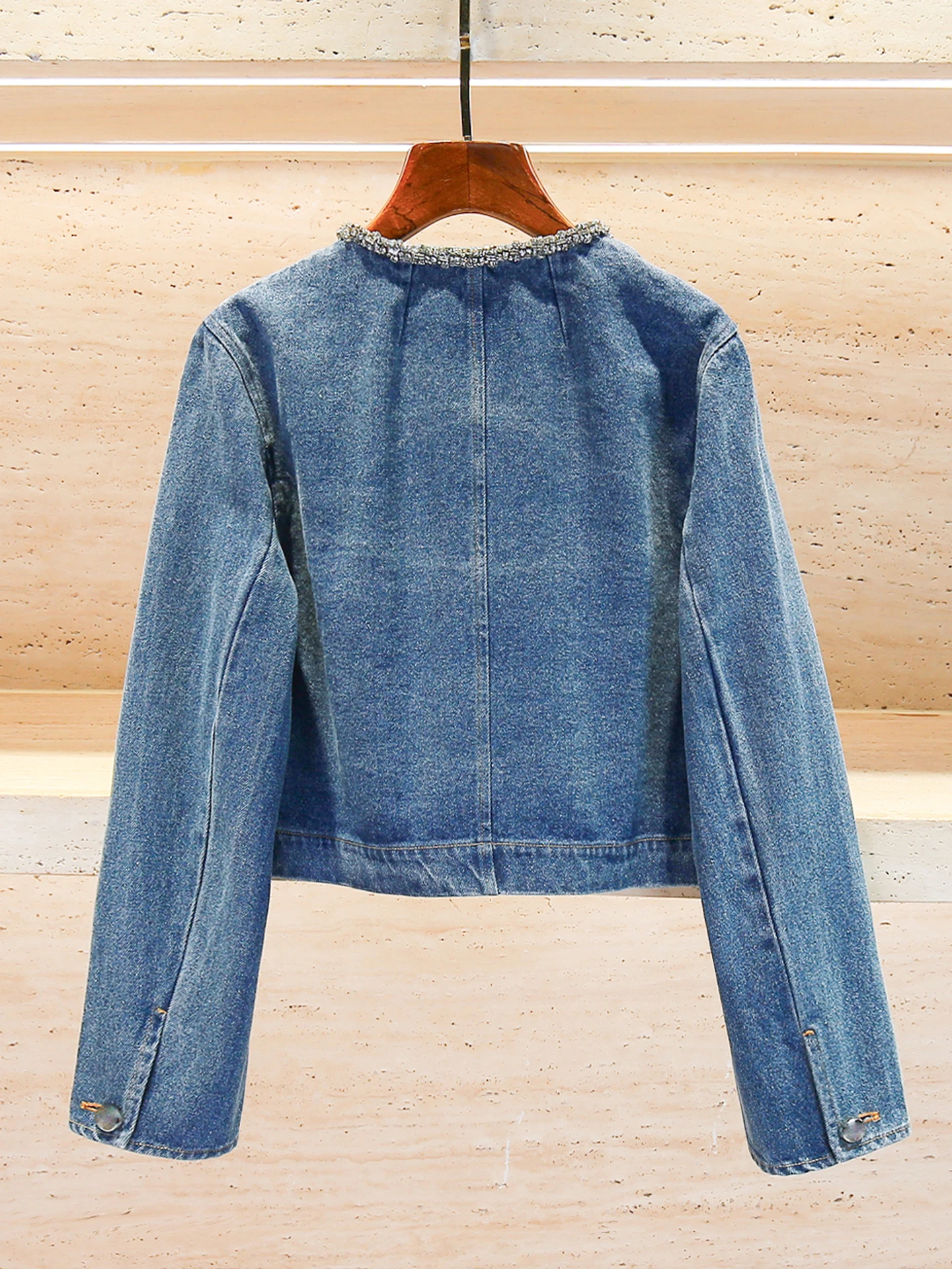 High Waist ort Denim Cardigan Jaet with Diamond Embelliment for Women Commute Sle Autumn New Arrival AL5572
High Waist ort Denim Cardigan Jaet with Diamond Embelliment for Women Commute Sle Autumn New Arrival AL5572