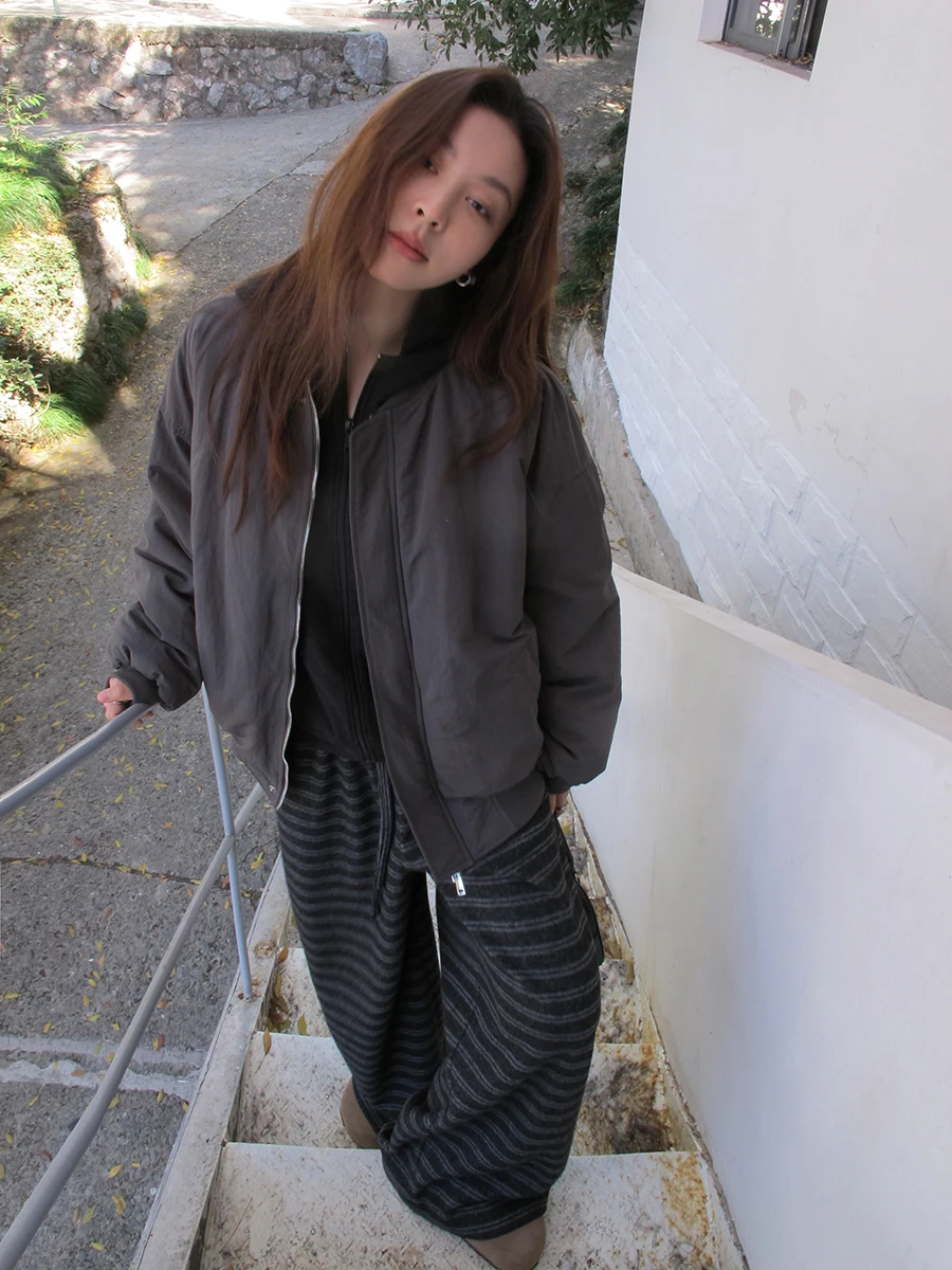 Ультракомфортная винтажная куртка-пилот из хлопка для женщин, осенне-зимняя, теплая, свободного кроя, корейская версия, эксклюзивно онлайн
Ультракомфортная винтажная куртка-пилот из хлопка для женщин, осенне-зимняя, теплая, свободного кроя, корейская версия, эксклюзивно онлайн