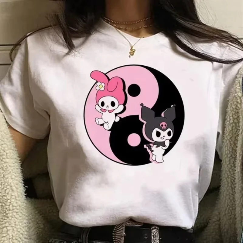 MINISO Cute Style Clothing Harajuku Cartoon T-shirt College Style Women's T-shirt Loose Casual Fashion Top
MINISO Cute Style Clothing Harajuku Cartoon T-shirt College Style Women's T-shirt Loose Casual Fashion Top