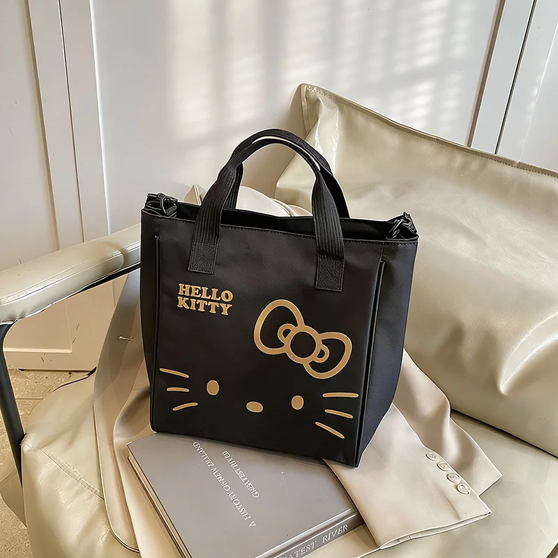 Новая милая сумка-кроссбоди с котиком, мультяшная сумка для фитнеса, кавайная сумка с кошкой, повседневная аниме-сумка, универсальная сумка через плечо.
Новая милая сумка-кроссбоди с котиком, мультяшная сумка для фитнеса, кавайная сумка с кошкой, повседневная аниме-сумка, универсальная сумка через плечо.