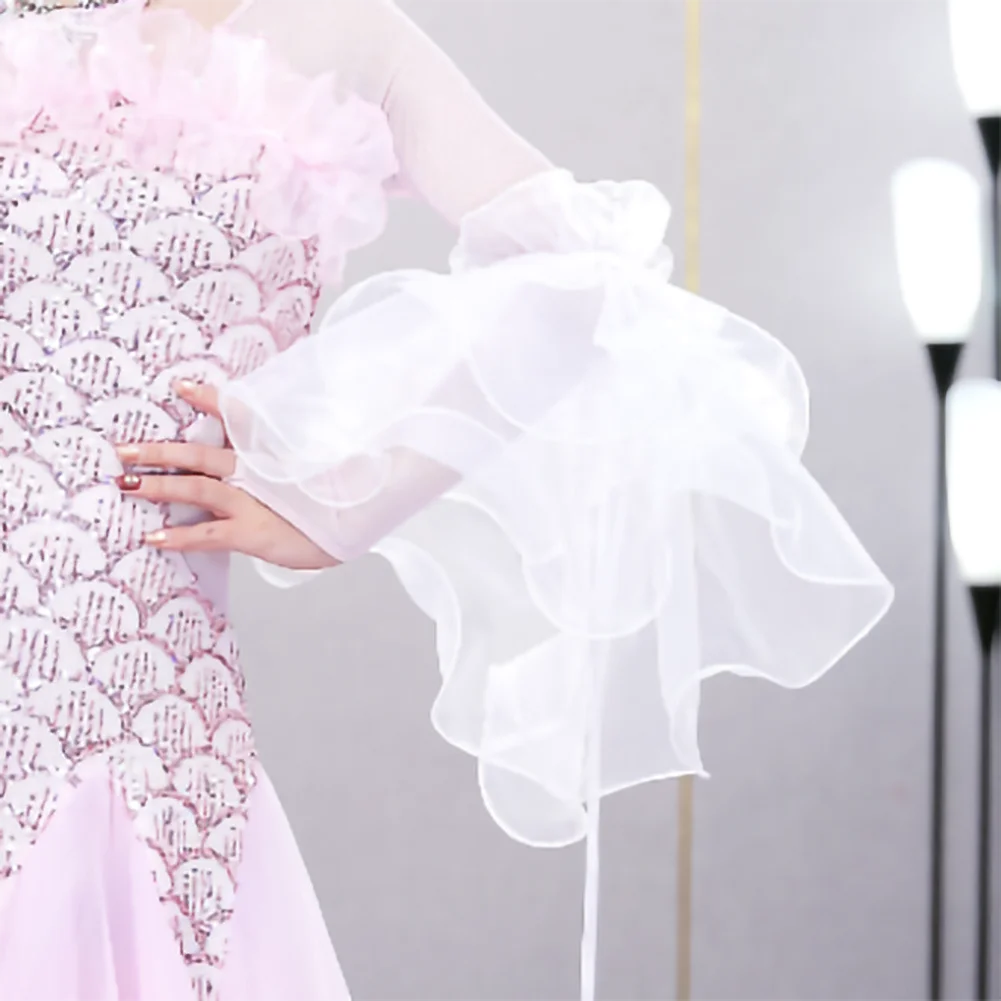 Elegant Pearl Wrist Flower Dance Accessories Modern Ballet Waltz Hand Garland Pink White Black Performance Stage Props
Elegant Pearl Wrist Flower Dance Accessories Modern Ballet Waltz Hand Garland Pink White Black Performance Stage Props