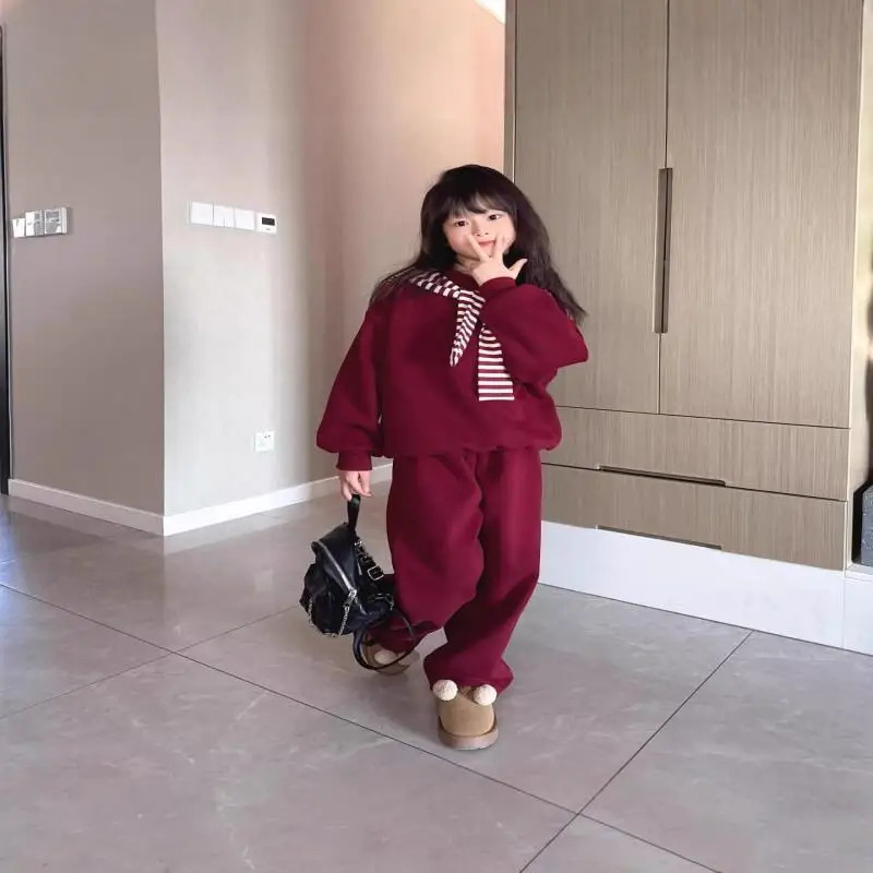 Kawaii повседневный комплект пальто, модный комплект из 2 предметов, детская одежда, куртка для девочек, весенне-осенний комплект с капюшоном, новинка 2025 года, большой корейский стиль
Kawaii повседневный комплект пальто, модный комплект из 2 предметов, детская одежда, куртка для девочек, весенне-осенний комплект с капюшоном, новинка 2025 года, большой корейский стиль