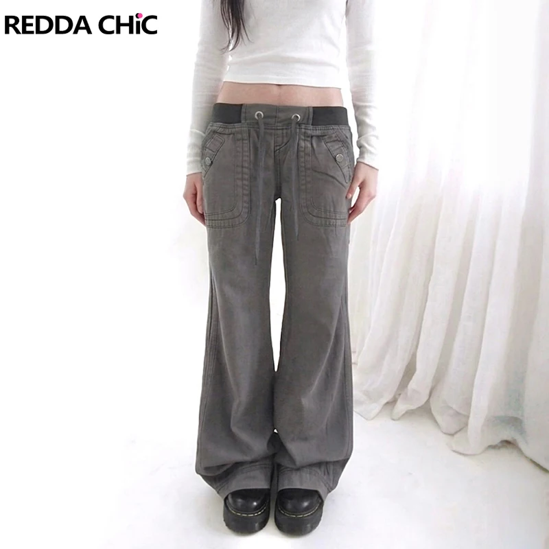 Женские джинсы REDDACHiC с низкой талией и завязками, прямые, ретро, с эффектом потертости, с большими карманами, джинсовые брюки-карго в стиле Y2K Acubi Fashion
Женские джинсы REDDACHiC с низкой талией и завязками, прямые, ретро, с эффектом потертости, с большими карманами, джинсовые брюки-карго в стиле Y2K Acubi Fashion