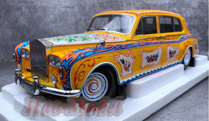 Модель автомобиля Paragon 1/18 для Rolls-Royce Phantom из сплава, металлическая модель, имитация игрушек для мальчиков, подарок на день рождения, хобби, демонстрационная коллекция
Модель автомобиля Paragon 1/18 для Rolls-Royce Phantom из сплава, металлическая модель, имитация игрушек для мальчиков, подарок на день рождения, хобби, демонстрационная коллекция