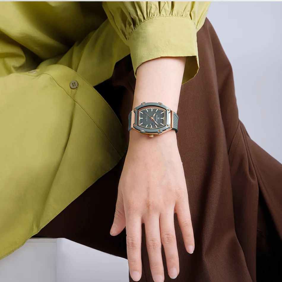 NAVIFORCE элегантные женские часы модные светящиеся указатели 3ATM водостойкий календарь дисплей силиконовый ремешок женские кварцевые часы 
NAVIFORCE элегантные женские часы модные светящиеся указатели 3ATM водостойкий календарь дисплей силиконовый ремешок женские кварцевые часы