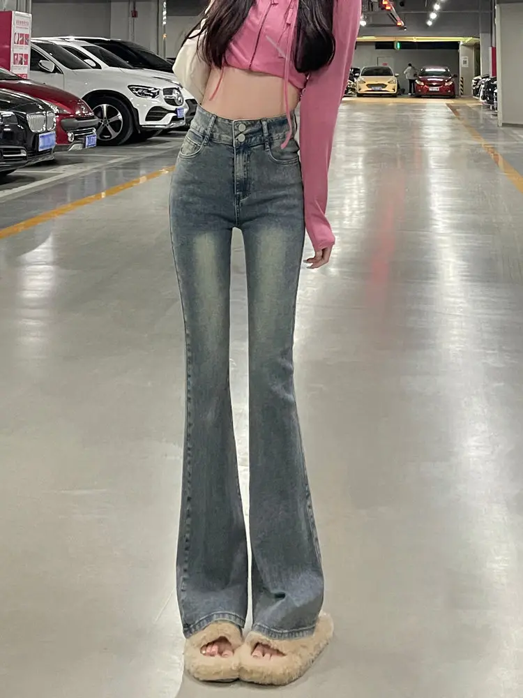 Retro Versatile High Waist Slimming Stretchy Micro Flared Jeans Women's Spring 2026 Denim Pants Breathable Comfortable Fit
Retro Versatile High Waist Slimming Stretchy Micro Flared Jeans Women's Spring 2026 Denim Pants Breathable Comfortable Fit