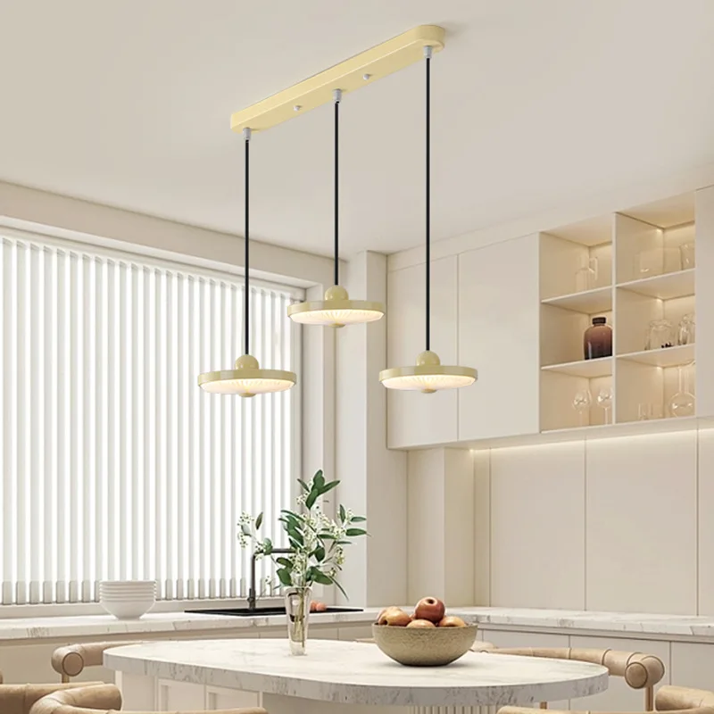 Full spectrum eye protection, three-headed dining room chandelier, flying saucer, bedside modern cream style dining room bar
Full spectrum eye protection, three-headed dining room chandelier, flying saucer, bedside modern cream style dining room bar